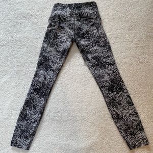 LULULEMON Leggings Size 4